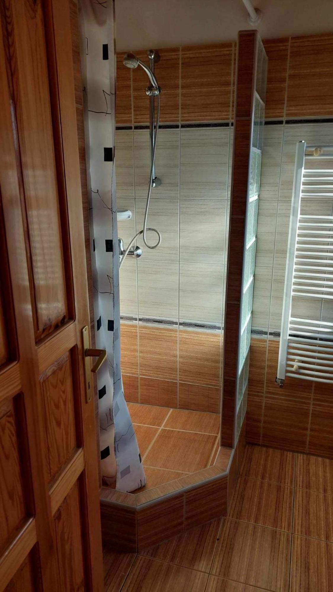 Mediterran Apartman Es Vendeghaz Hajduszoboszlo Exterior foto